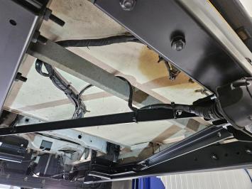 Anhängerkupplung Camper Bürstner Ford Fahrgestellverlängerungsteile variable Anhängerkupplung und Kabelsatz