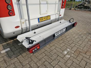Scooter drager camper CAMTRANS Prestige voor 1 motor 200 kilo draagvermogen