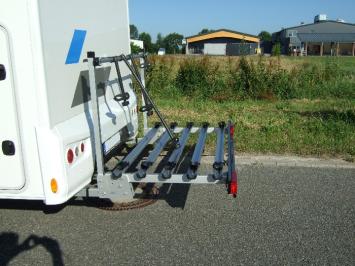 fietsendrager achter op de camper alkoof camper